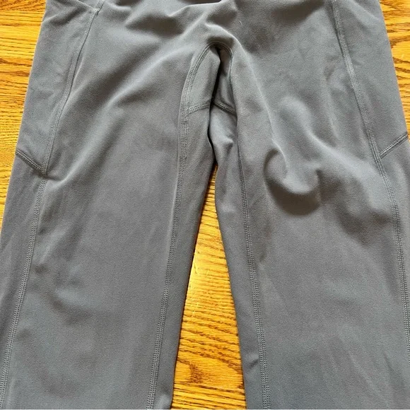 Buffbunny Hushberry Contour Pocket Leggings - Picture 8 of 16